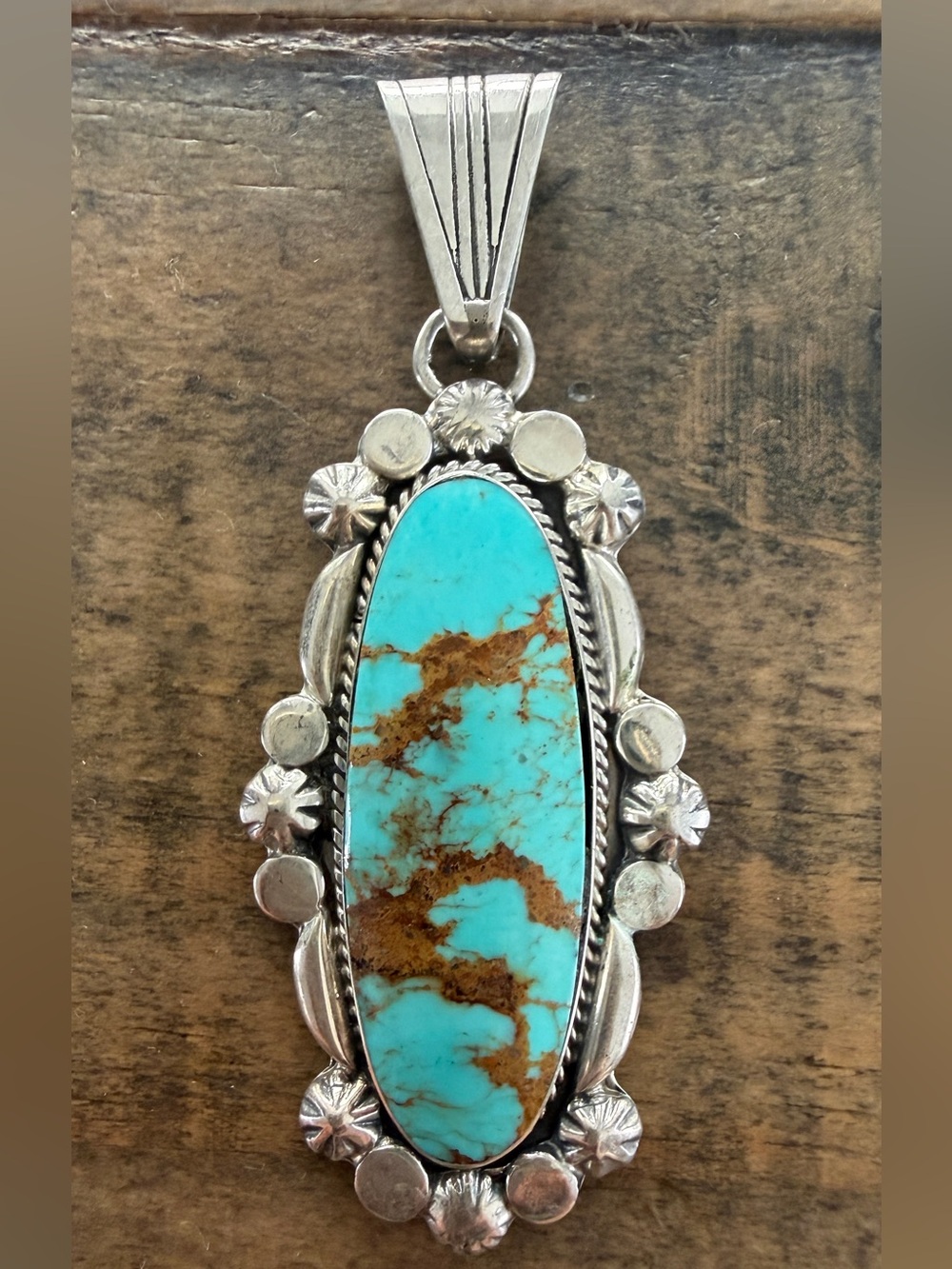 Native Running Bear Oval Turquoise Sterling Silver Pendant 925